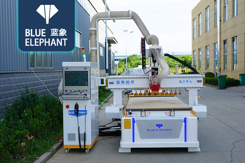 雙工位數(shù)控開料機(jī)