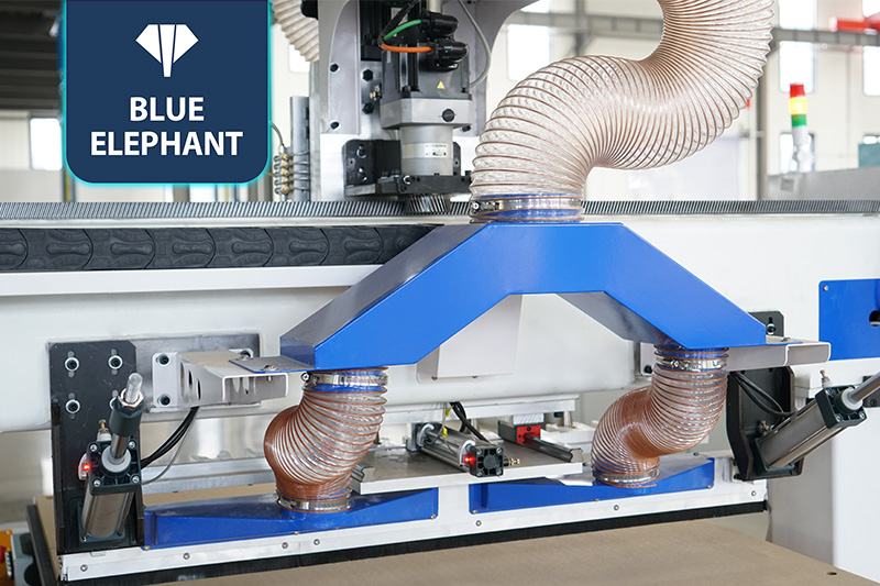 直排數(shù)控開(kāi)料機(jī)